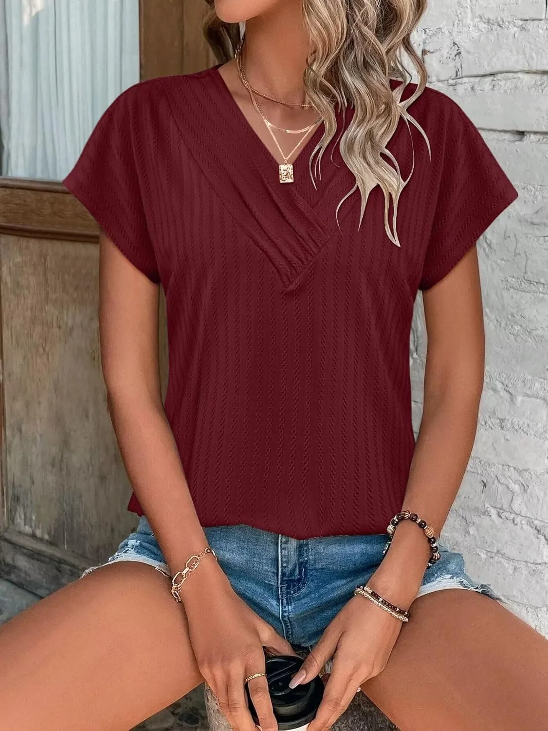 Bliwov Womens T Shirts V Neck Tops 2025 Summer Textured Short Sleeve Trendy Clothes Loose Fit Casual Beach Vacation Outfits