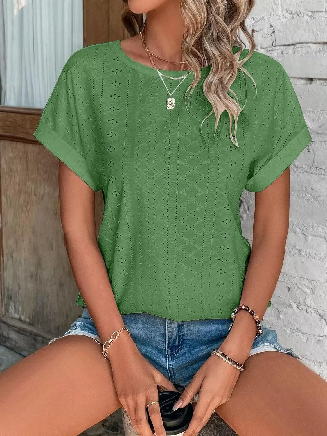 Bliwov Womens Tops Eyelet Embroidery Summer Spring Curved Hem 2025 Casual Short Sleeve Trendy T Shirts Beach Vacation Clothes