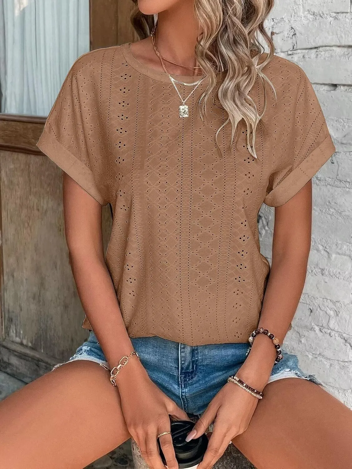 Bliwov Womens Tops Eyelet Embroidery Summer Spring Curved Hem 2025 Casual Short Sleeve Trendy T Shirts Beach Vacation Clothes