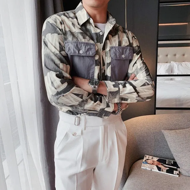 Block Style Letter Print Decorated Shirt