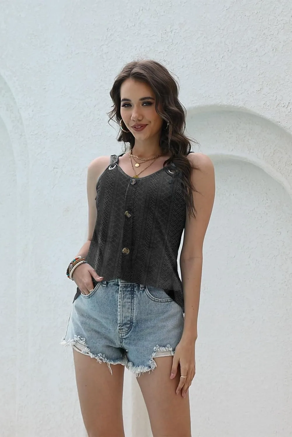 Disamer Tank Tops for Women 2025 Vacation Summer Spring Outfits Lace V Neck Button Down Loose Fit Sleeveless T Shirts