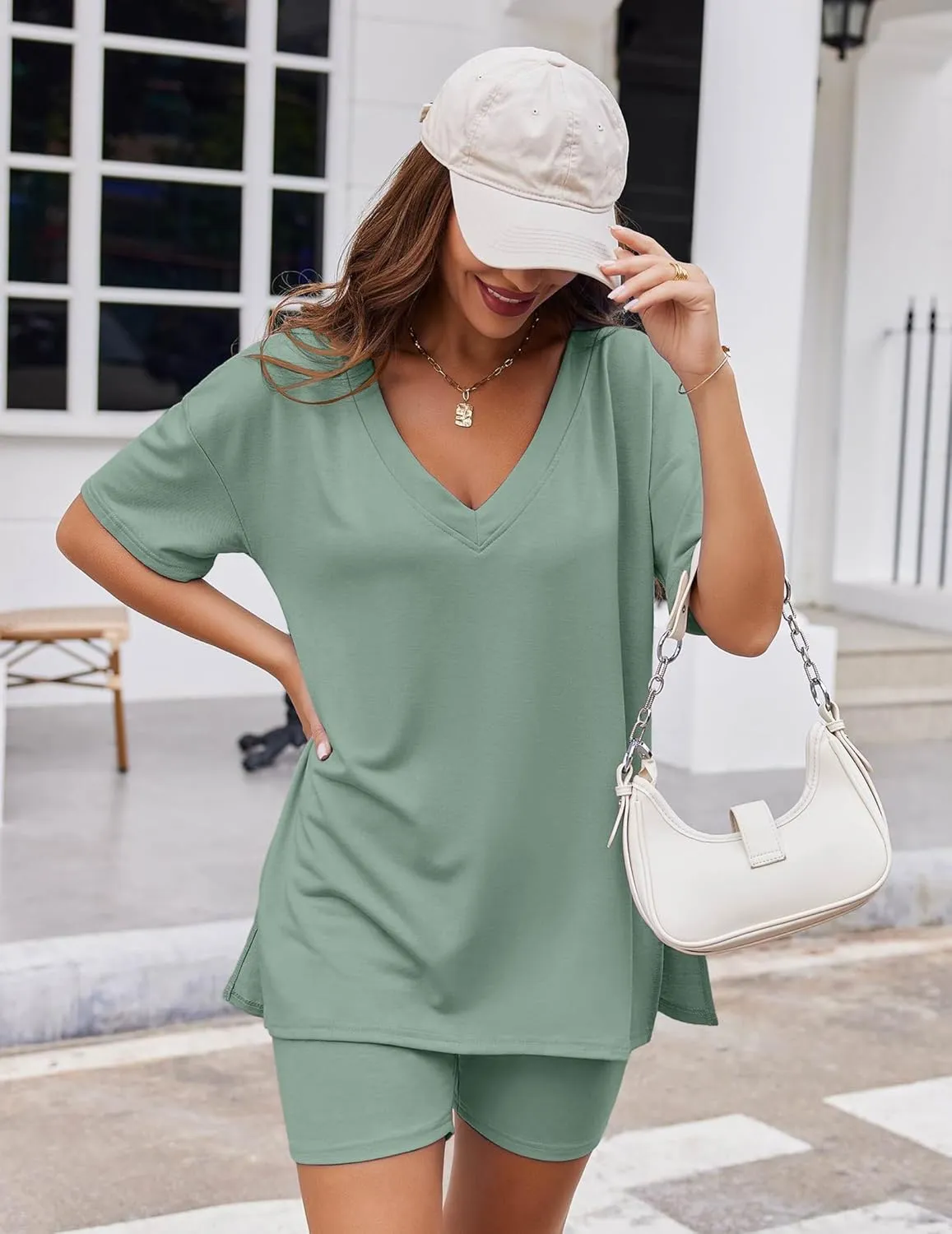 Ekouaer Womens Pajamas 2 Piece Lounge Sets Oversized V Neck T-Shirts Tops Biker Shorts Set Workout Reversible Tracksuit S-XXL