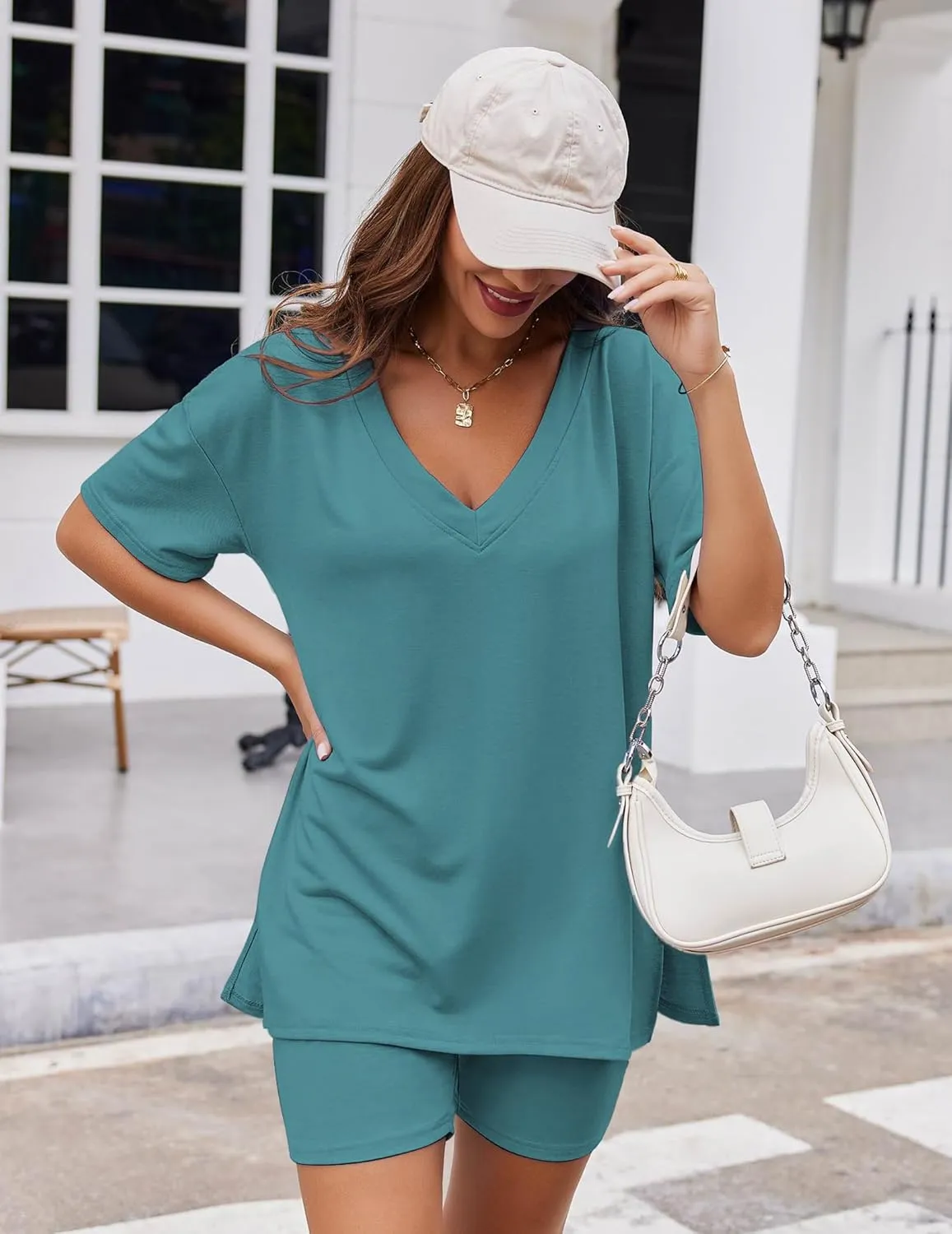 Ekouaer Womens Pajamas 2 Piece Lounge Sets Oversized V Neck T-Shirts Tops Biker Shorts Set Workout Reversible Tracksuit S-XXL