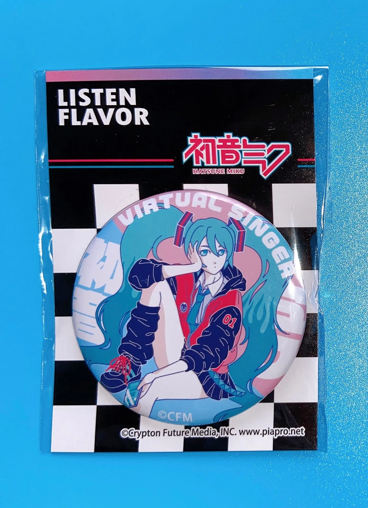 Listen Flavor x Hatsune Miku badges