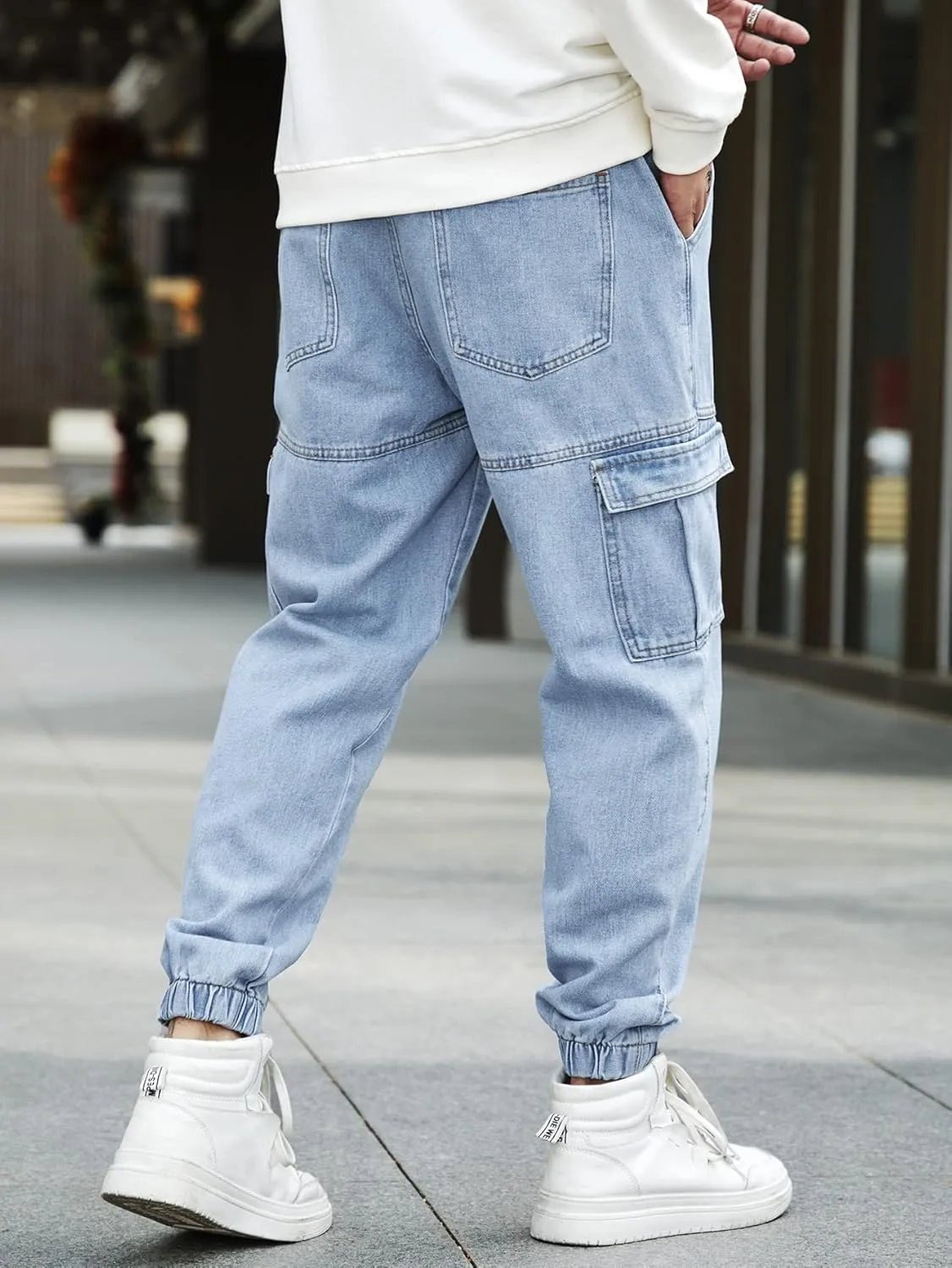 OYOANGLE Men's Drawstring Waist Flap Pocket Jogger Cargo Pants Carrot Denim Jeans with Pocket