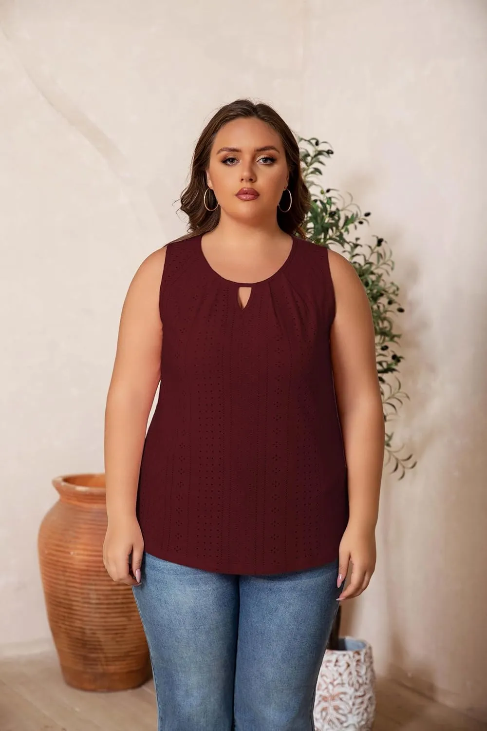 Plus Size Tank Tops for Women Eyelet Embroidery Loose Fit Casual Sleeveless T-Shirts Keyhole Neck Trendy Tops