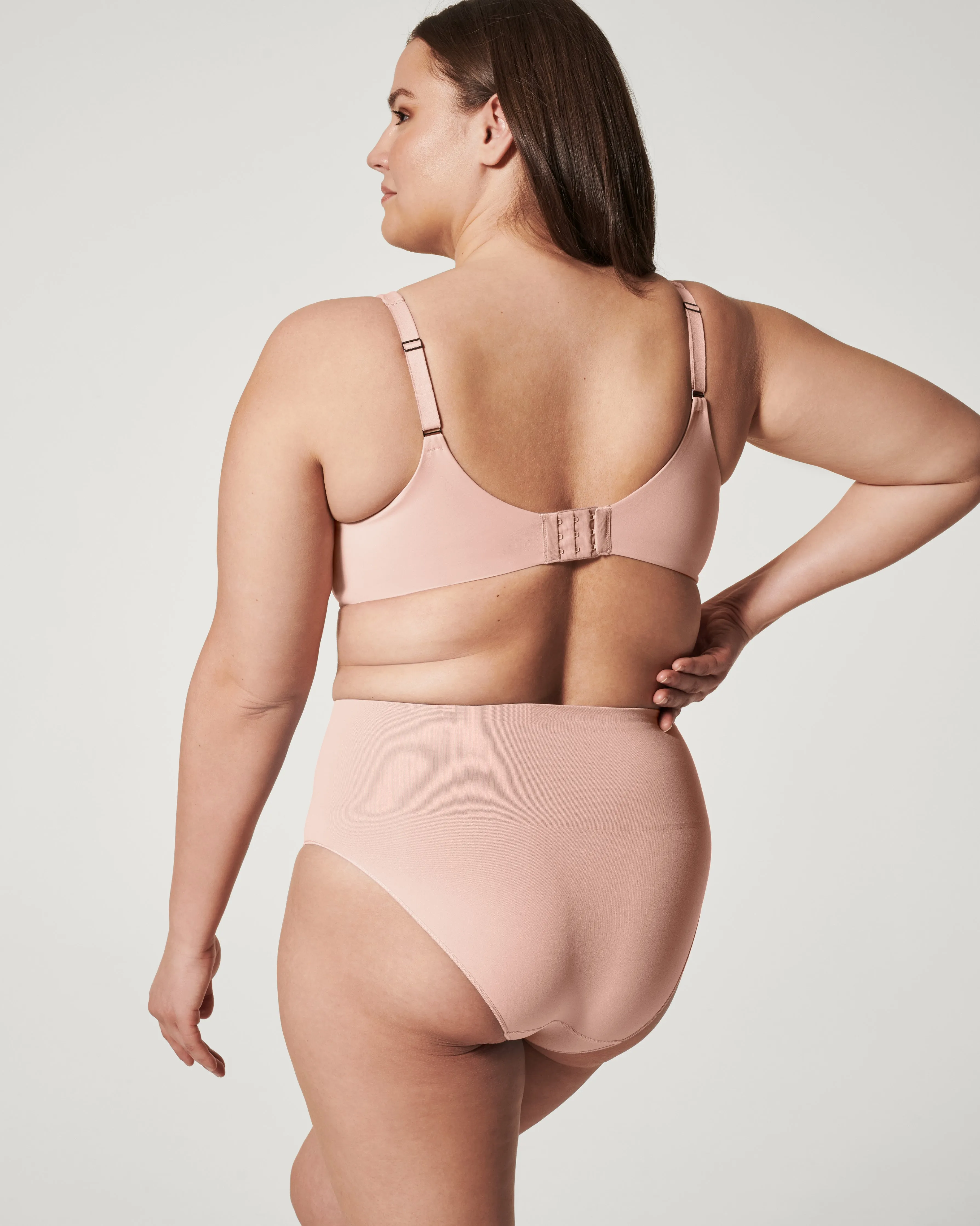 SPANX® Low Profile Minimizer Bra