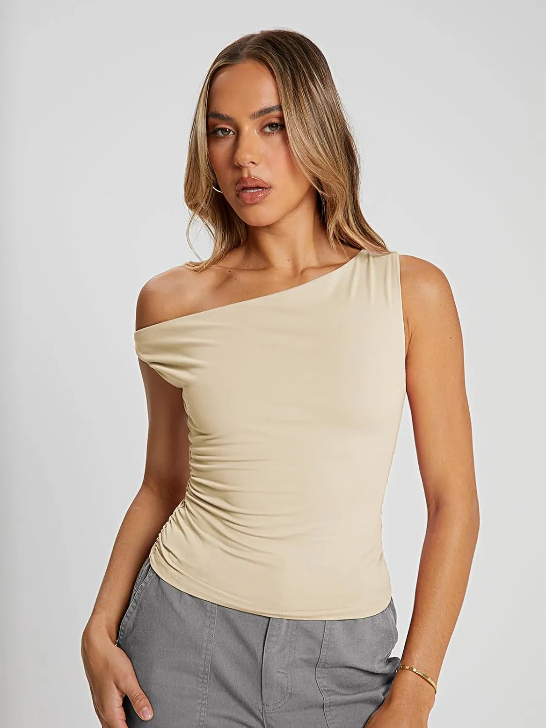 Trendy Queen Womens Summer Off The Shoulder Tops Going Out T Shirts Crop Tank Top Fashion Clothes Spring Outfits 2025